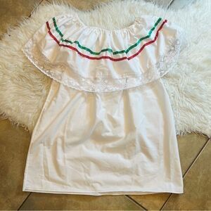 BLOUSE ONLY / NO BELT Mexican traditional blouse for 15 / 16 de Septiembre